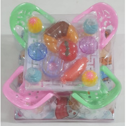 JUEGO DE MESA Y SILLAS CON COMIDAS