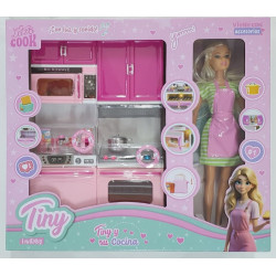 MUNECA TINY Y SU COCINA C/LUZ Y SONIDO
